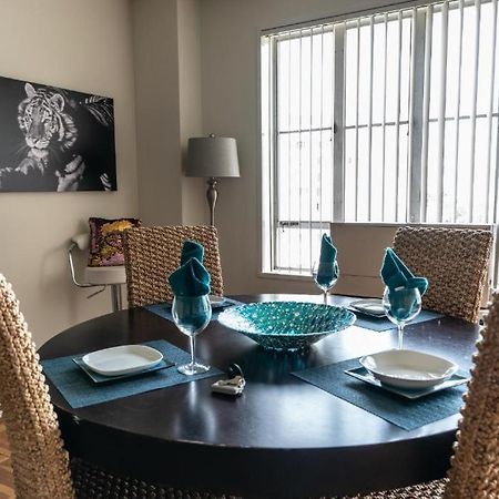 Spacious Charming Condo With Great Views Near The Grove Los Angeles Exterior foto